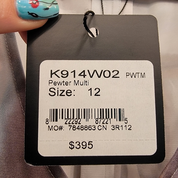 St. John Silk V Neck Blouse Geometric Square Print Pewter Multi Size 12 NWT - Picture 8 of 12